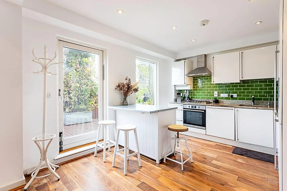 3 Bed Luxury Penthouse In Shoreditch 런던 0*,  영국